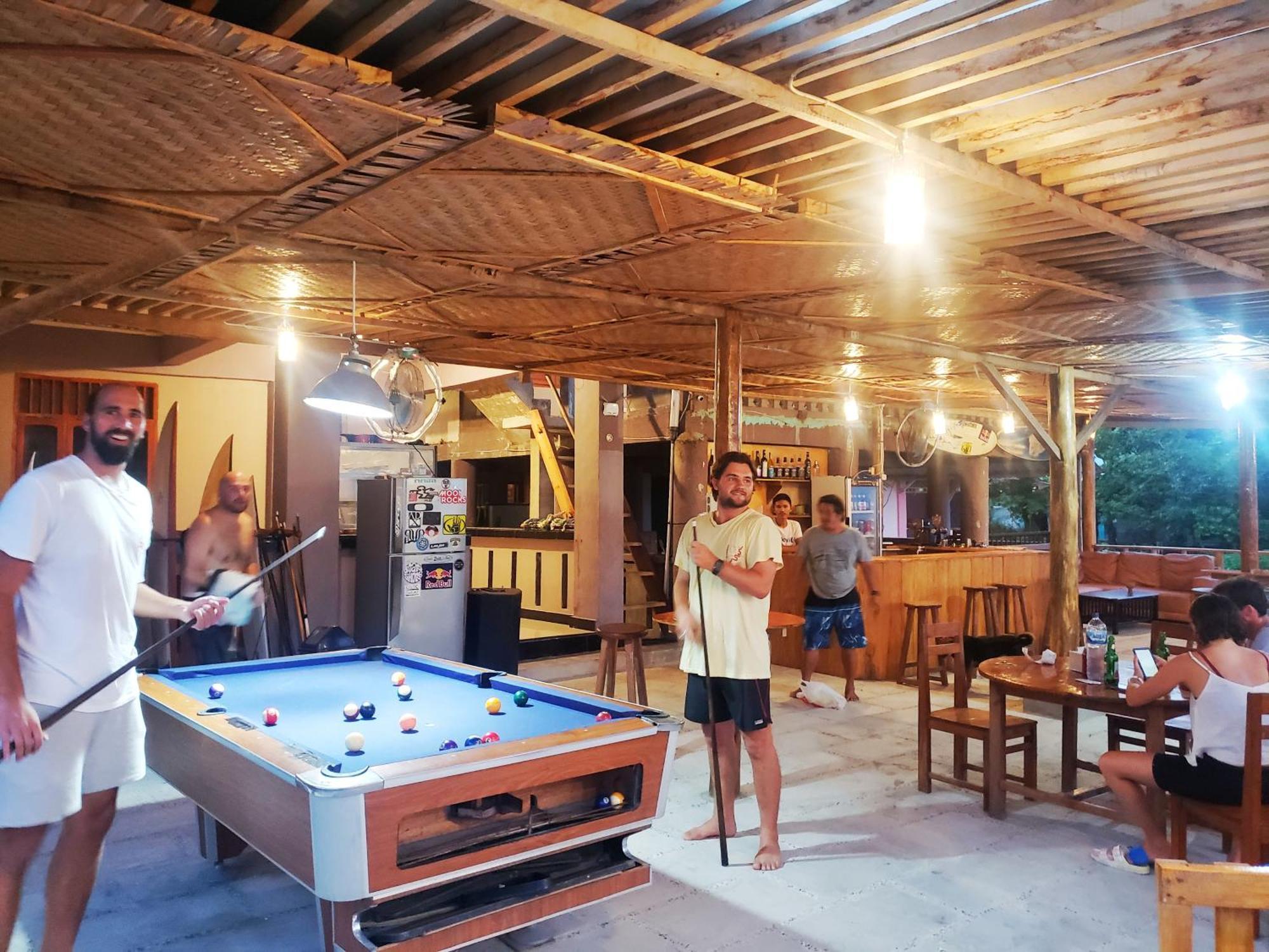 Raffiel Nias Apartment Lagudri Bagian luar foto