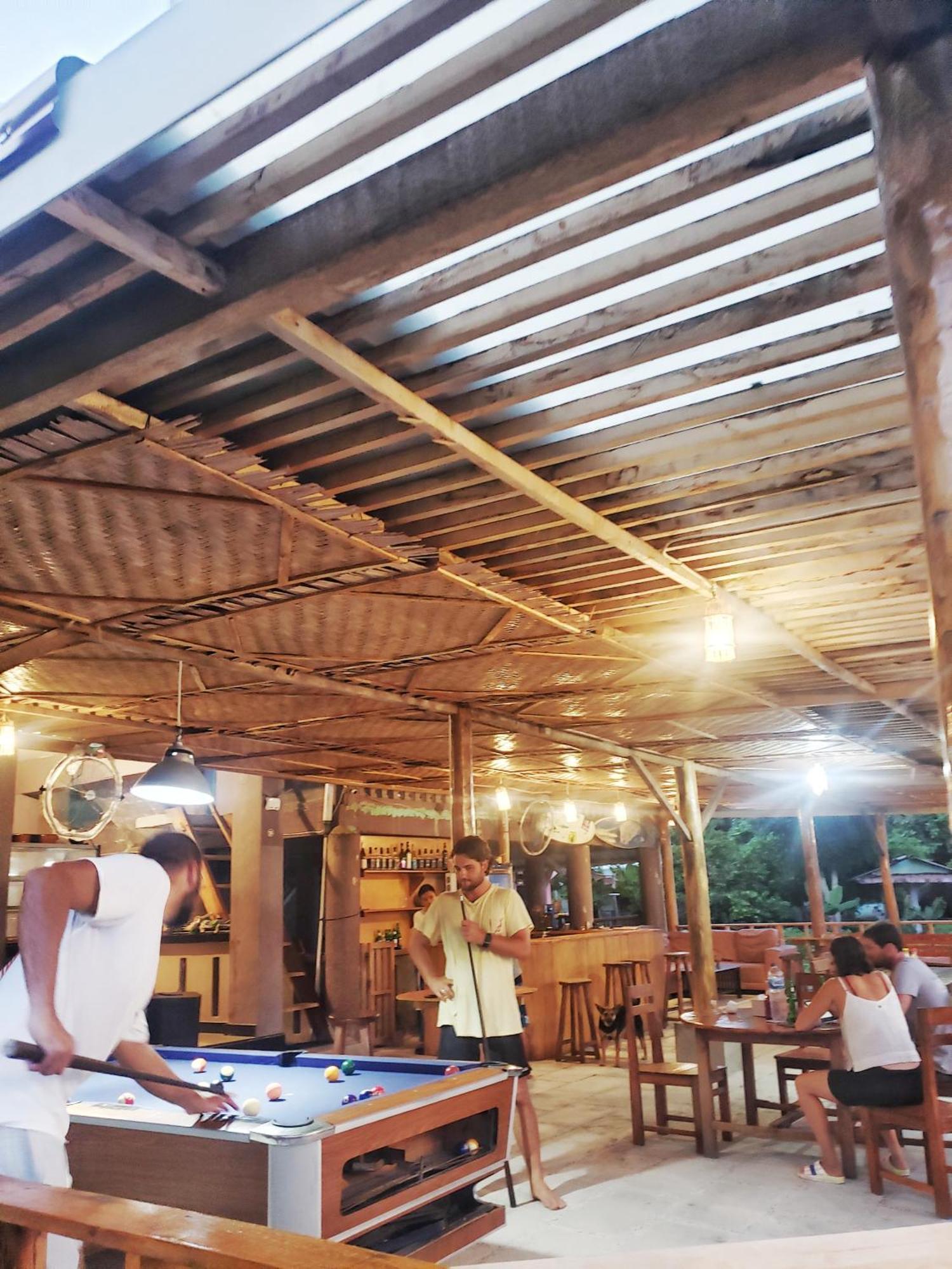 Raffiel Nias Apartment Lagudri Bagian luar foto